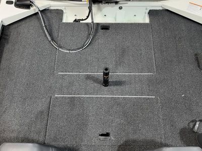 2024 Lowe Boats Legacy - Photo 5