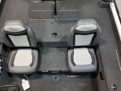 2024 Lowe Boats Legacy - Photo 9