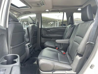 2018 Honda Pilot — photo 25 view