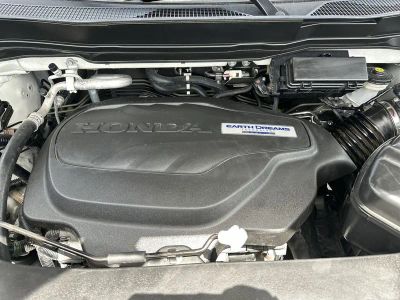2018 Honda Pilot — photo 18 view