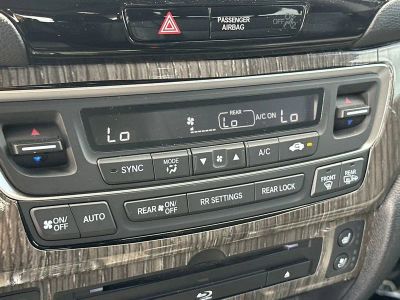 2018 Honda Pilot — photo 17 view