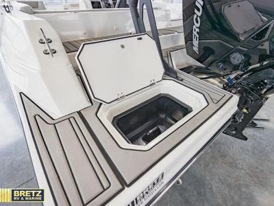 2025 Starcraft SVX OB - Photo 32