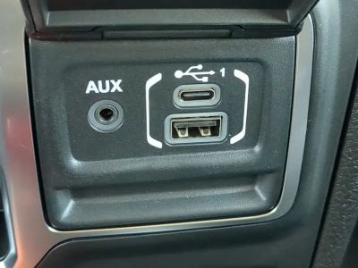 2026 Jeep Gladiator — photo 22 view