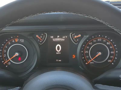 2026 Jeep Gladiator — photo 28 view