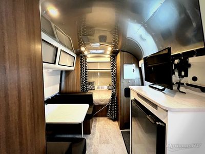 2022 Airstream Caravel - Photo 4