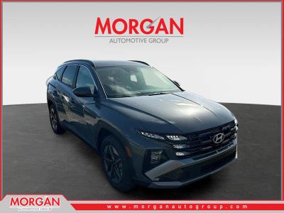 2026 Hyundai TUCSON SEL in Hampton Gray — front three-quarter view
