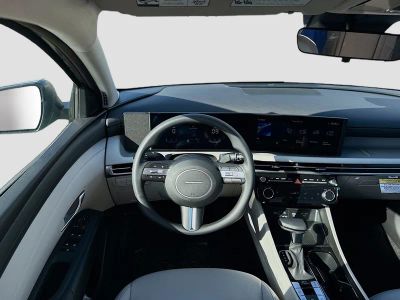 2026 Hyundai TUCSON — photo 15 view