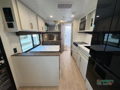 2027 Grand Design Transcend Xplor - Photo 9