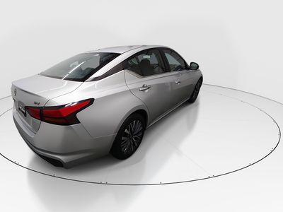 2023 Nissan Altima - Photo 7