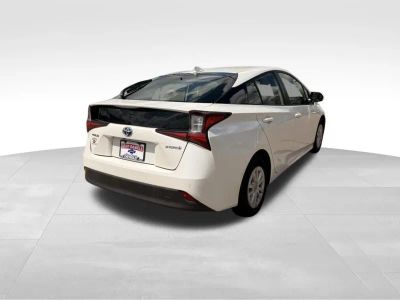 2019 Toyota Prius - Photo 10
