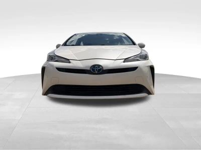 2019 Toyota Prius - Photo 13
