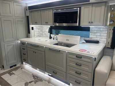 2026 Tiffin Bob Tiffin Limited Edition Allegro Bus - Photo 13