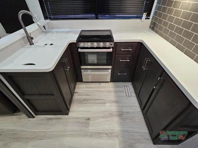 2025 Keystone RV Avalanche - Photo 12