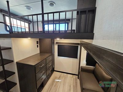 2025 Keystone RV Avalanche - Photo 46