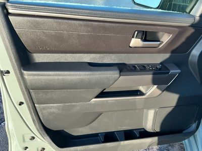 2024 Toyota Tundra 4WD — photo 15 view