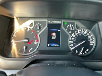 2024 Toyota Tundra 4WD — photo 10 view
