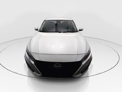 2023 Nissan Altima - Photo 2