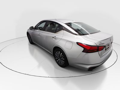 2023 Nissan Altima - Photo 5