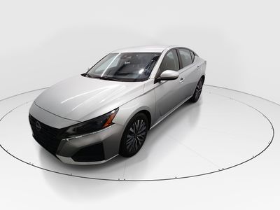 2023 Nissan Altima - Photo 3