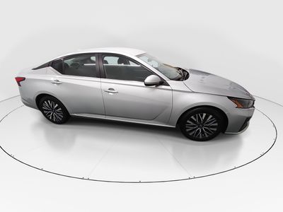 2023 Nissan Altima - Photo 8