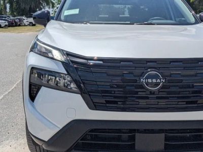 2026 Nissan Rogue — photo 9 view
