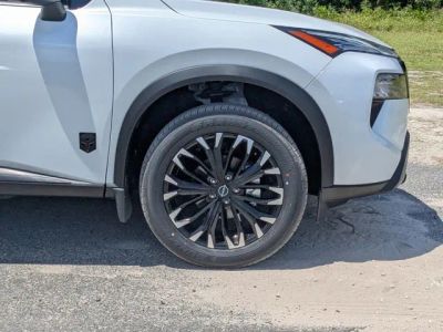 2026 Nissan Rogue — photo 11 view