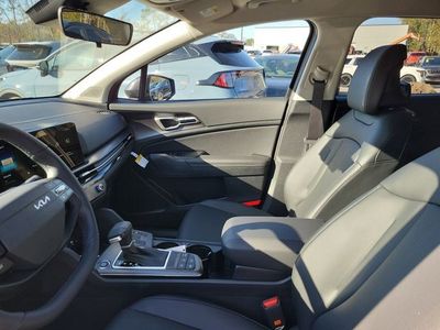 2026 Kia Sportage — photo 8 view