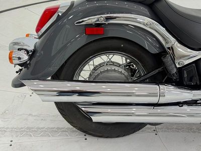 2025 Suzuki Boulevard C50 - Photo 15