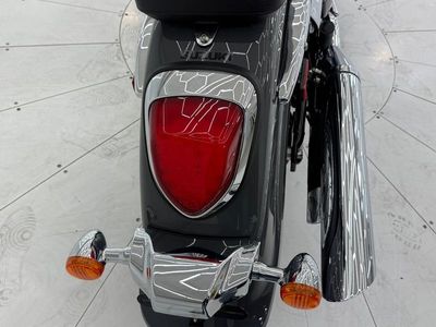 2025 Suzuki Boulevard C50 - Photo 14