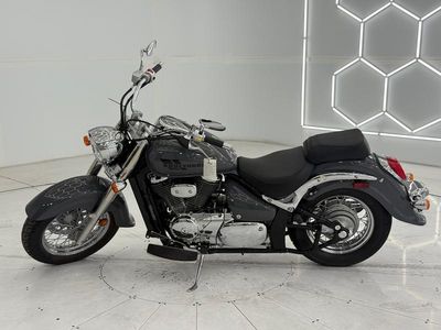 2025 Suzuki Boulevard C50 - Photo 8