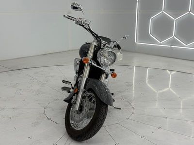 2025 Suzuki Boulevard C50 - Photo 3
