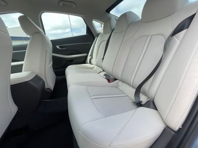 2025 Hyundai Sonata — detail view