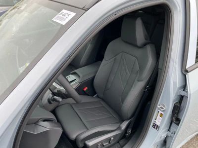 2026 BMW X3 — photo 11 view