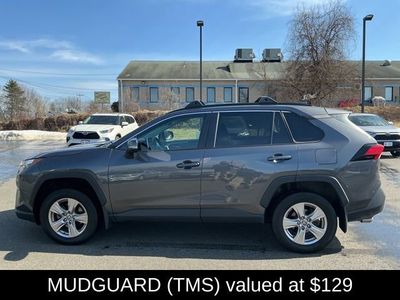 2023 Toyota RAV4 XLE - Photo 7