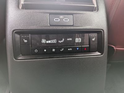 2025 Mazda CX-70 - Photo 26