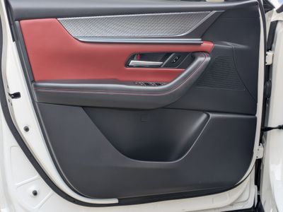 2025 Mazda CX-70 - Photo 13