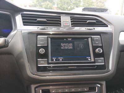 2022 Volkswagen Tiguan - Photo 18