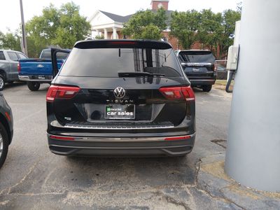 2022 Volkswagen Tiguan - Photo 16