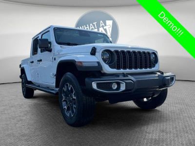 2026 Jeep Gladiator — side profile view