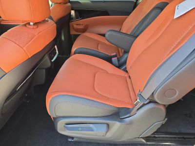 2026 Kia Carnival — photo 17 view