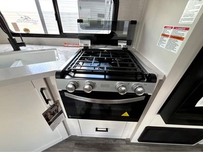 2026 Jayco Jay Flight SLX — photo 14 view