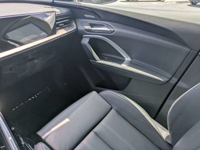 2025 Audi Q5 - Photo 13