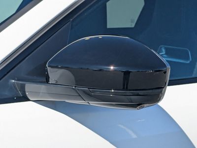2026 Jaguar F-PACE — photo 11 view