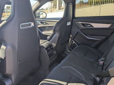 2026 Jaguar F-PACE — photo 12 view
