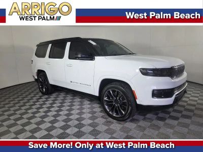 2025 Jeep Grand Wagoneer Series III in White/off-white — front three-quarter view