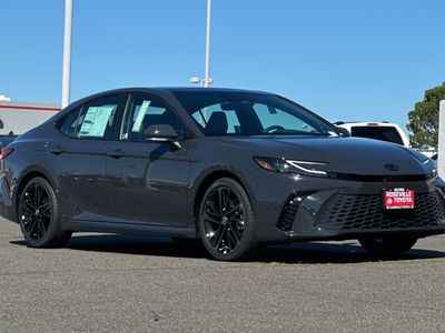 2026 Toyota Camry - Photo 9