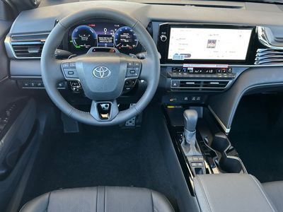 2026 Toyota Camry - Photo 15