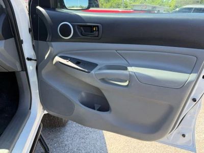 2012 Toyota Tacoma - Photo 10