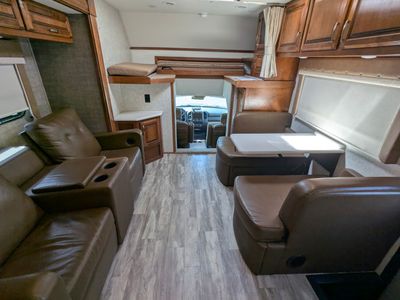 2019 Renegade RV Veracruz - Photo 2