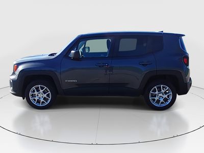 2023 Jeep Renegade - Photo 4